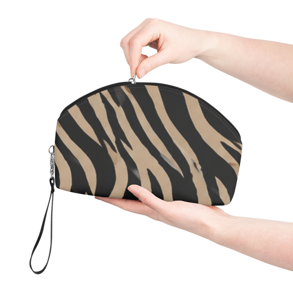 Chic Animal Print Makeup Bag — Stylish Cosmetic Pouch