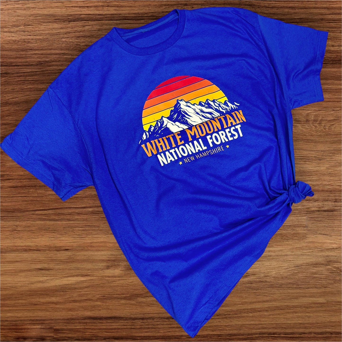 White Mountains Retro Sunset T-Shirt