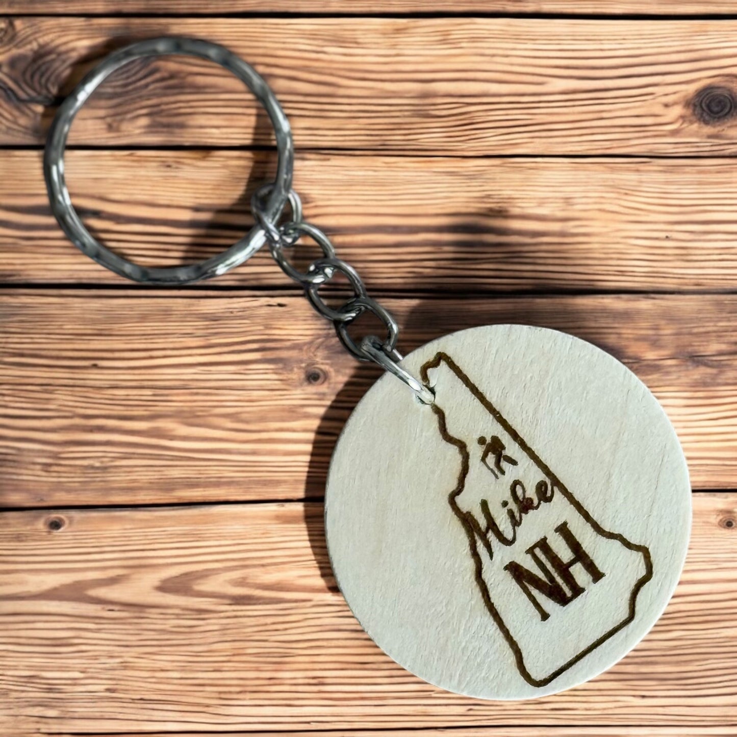 New Hampshire Hiker Engraved Wooden Keychain – Adventure Keepsake