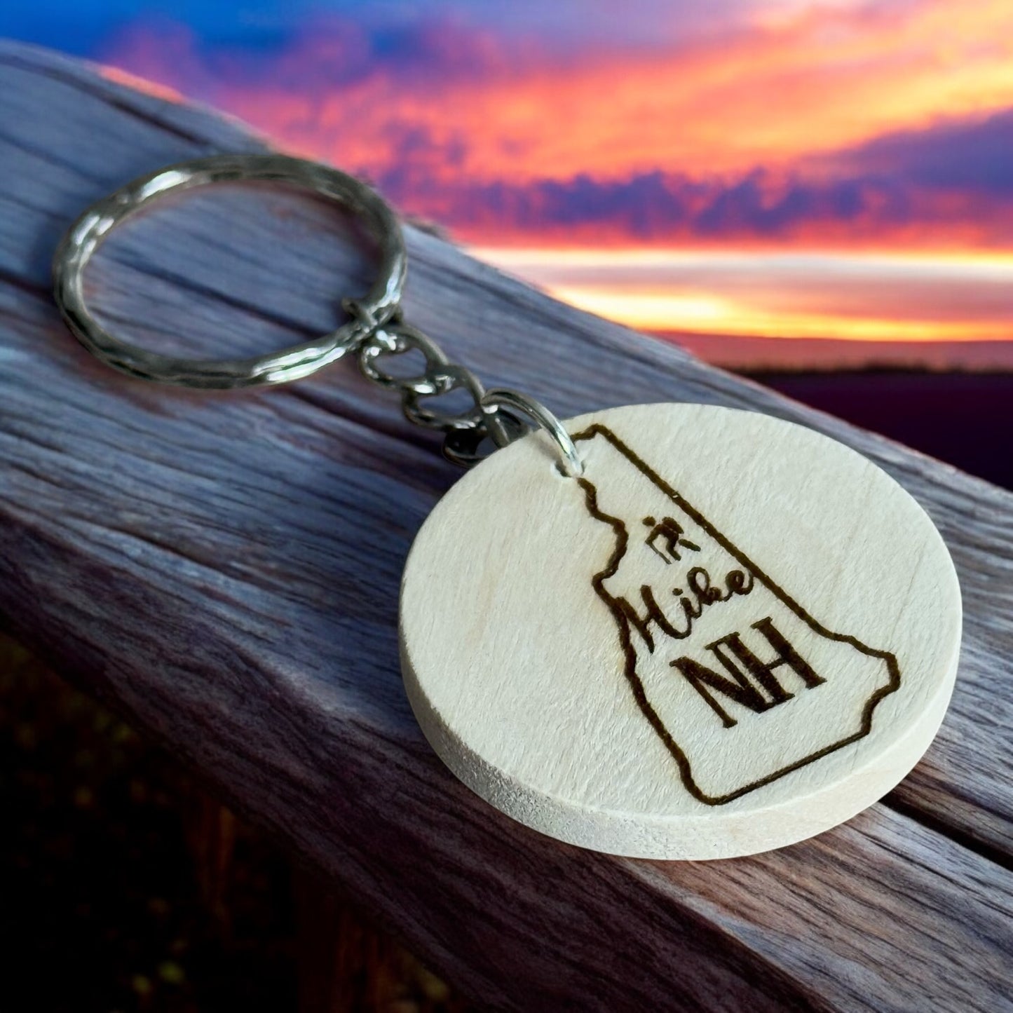 New Hampshire Hiker Engraved Wooden Keychain – Adventure Keepsake